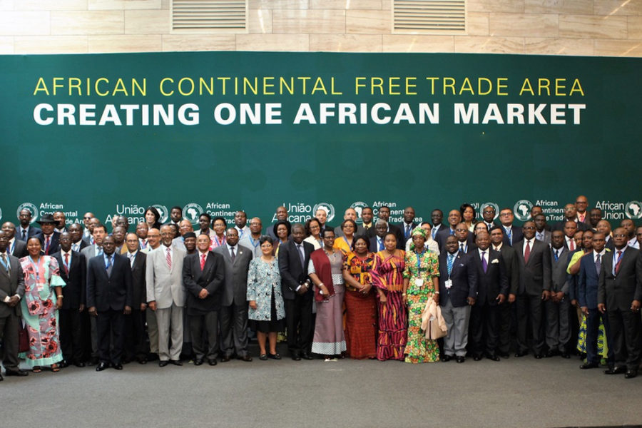 Les notes de Jean-Pierre Mbelu : Le libre-échangisme « africain » et les « Comptes à rebours »