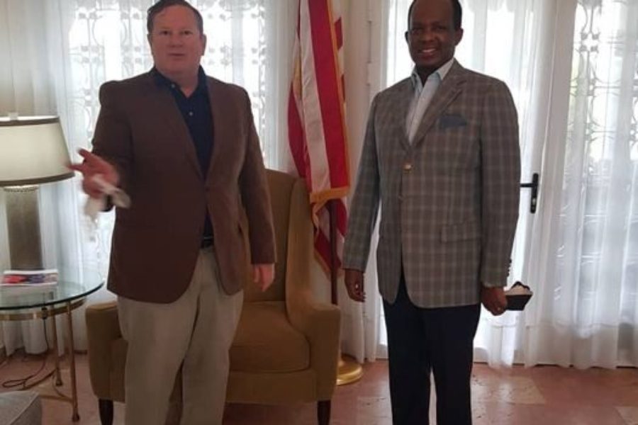 Mike Hammer et Vincent Karega, ambassadeurs des USA et du Rwanda au Congo, sur un territoire conquis…