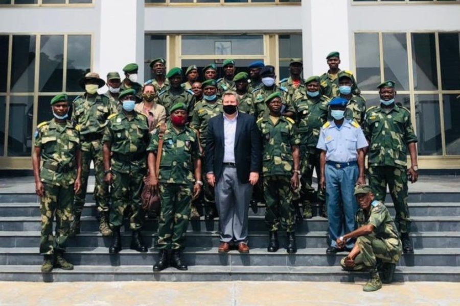 Mufoncol Tshiyoyo | J’assume : Quand un ambassadeur étranger s’adresse aux représentants de l’armée congolaise…
