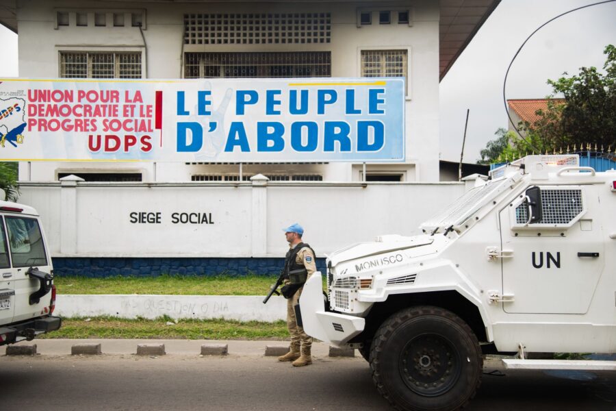 Les notes de Jean-Pierre Mbelu: Quel intérêt y a-t-il à avoir des « partis politiques » au Kongo-Kinshasa ?